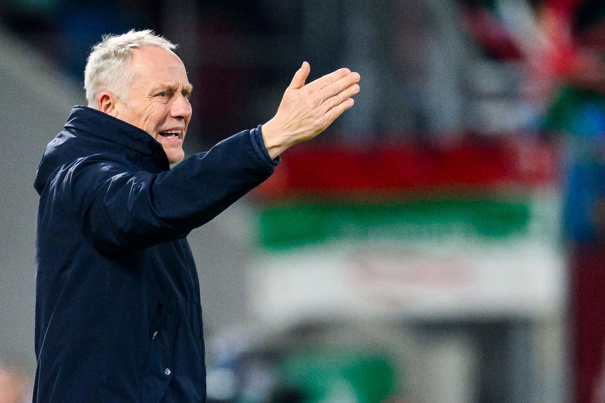 Streich zum FC Bayern? Freiburgs Sportvorstand mit Tipp