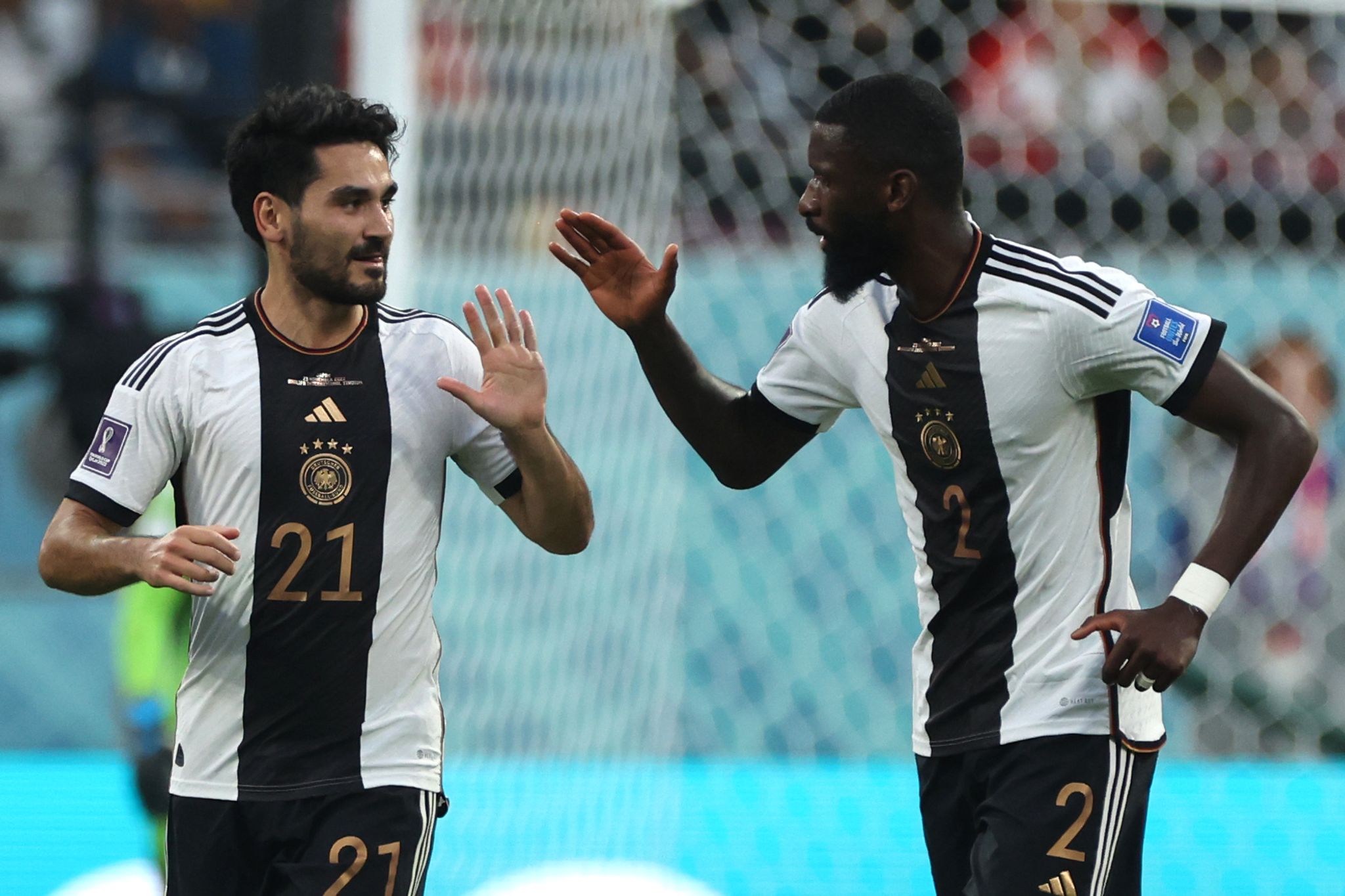 Gündogan und Rüdiger als Gesangslehrer für Hollywood-Größen