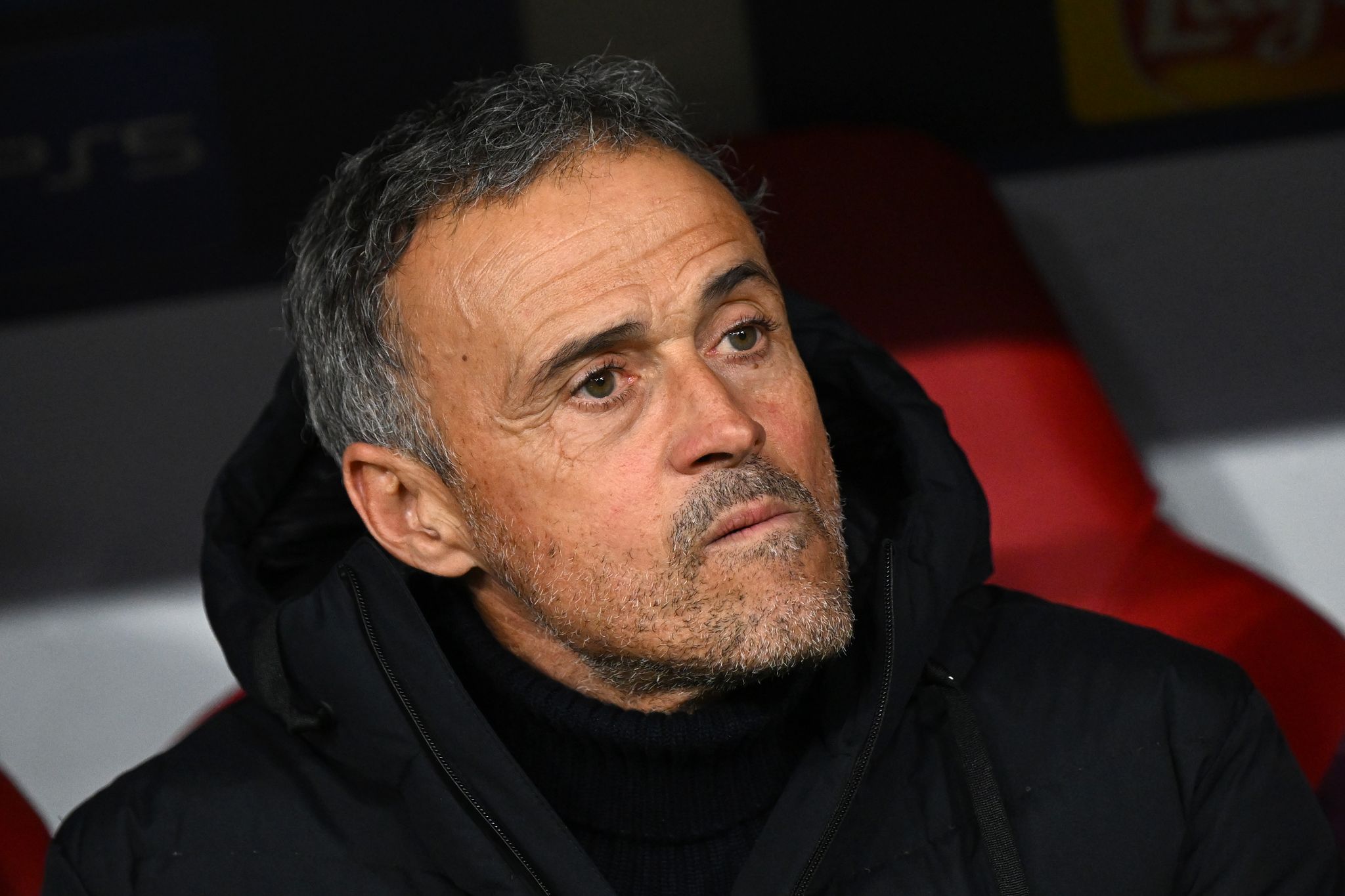 Paris Saint-Germain verlängert mit Trainer Luis Enrique