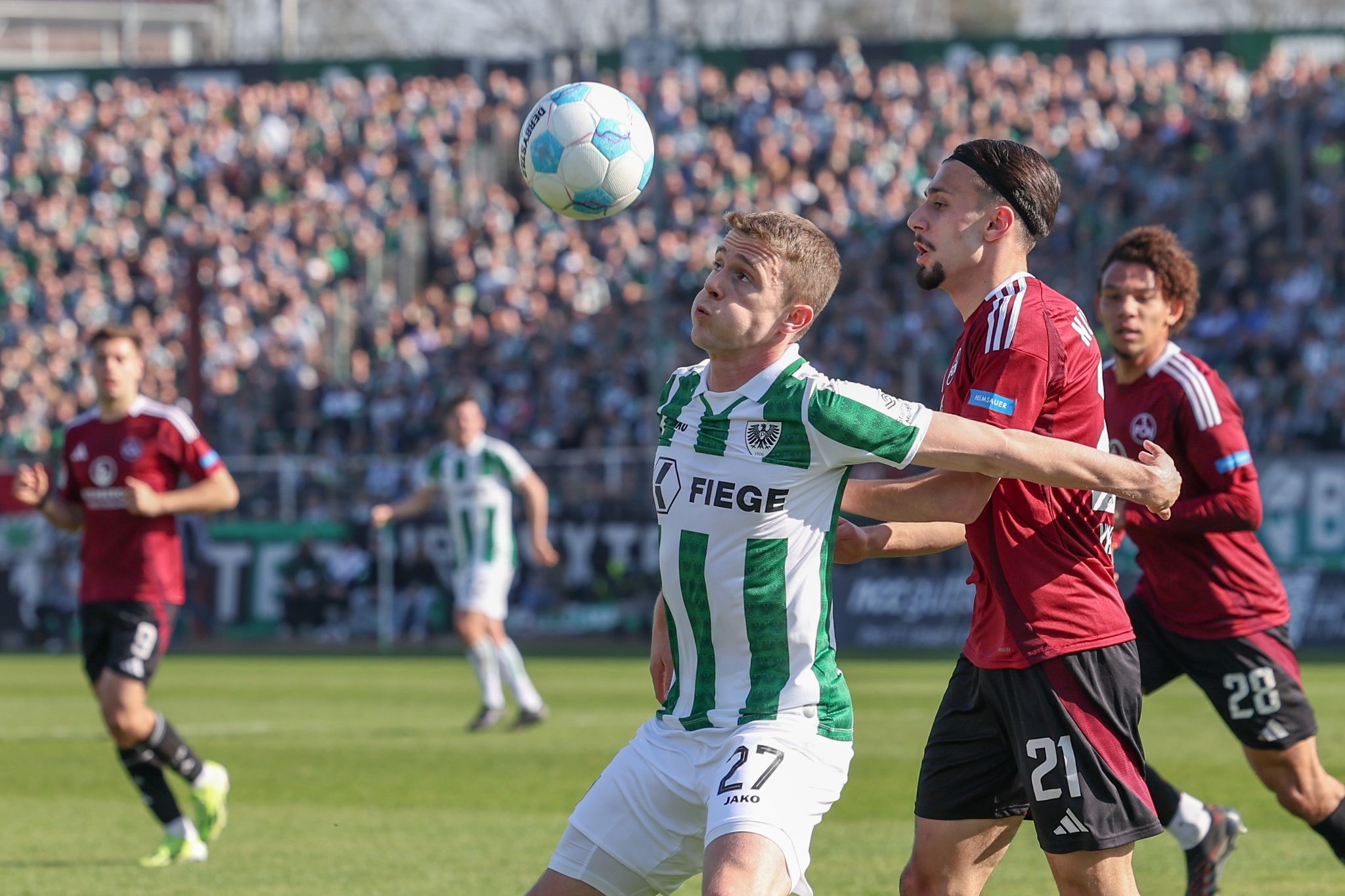 Nürnberg gewinnt dank Tzimas glücklich in Münster