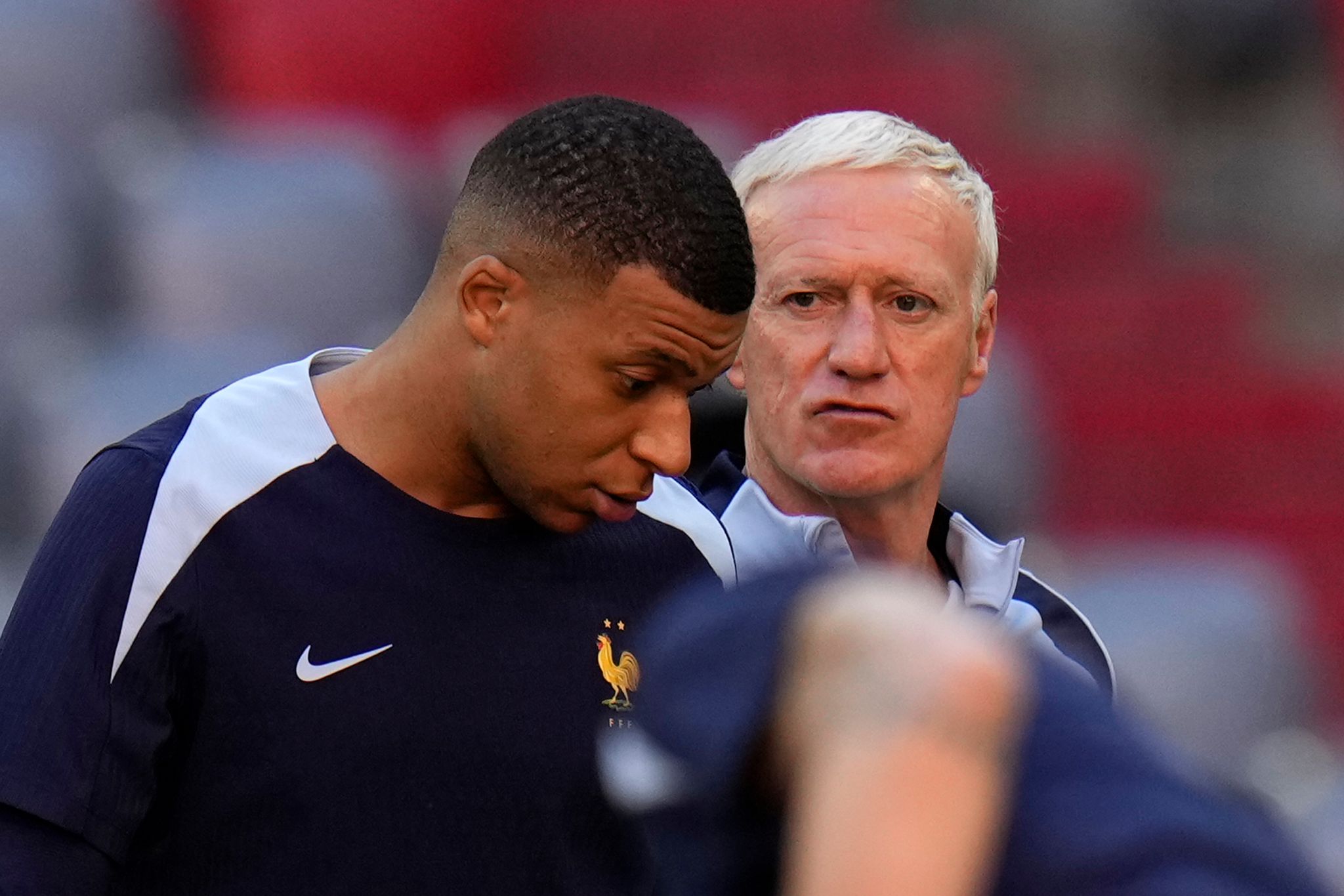 Mbappé kehrt als Kapitän der Bleus zurück